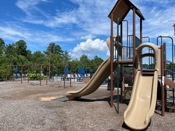 14 Prairie View Ct, Durham, NC 27703