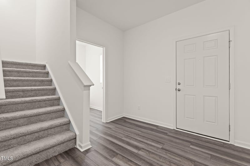 14 Rolling Banks Dr, Louisburg, NC 27549