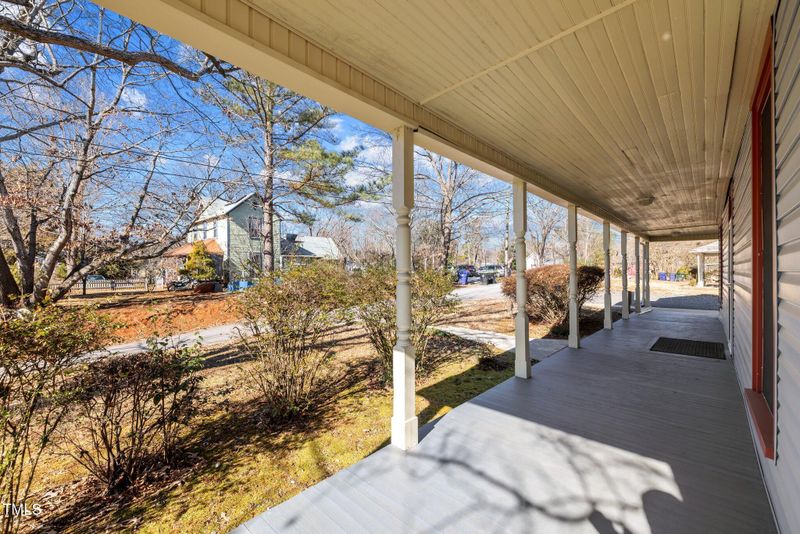 14 Small St, Pittsboro, NC 27312