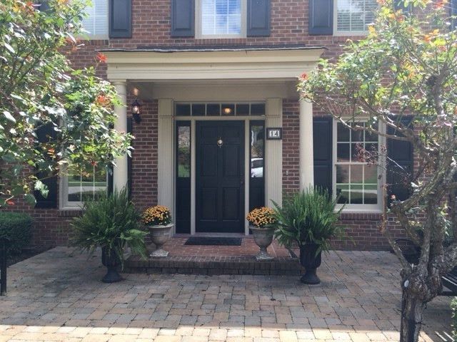 14 Surrey Ln, Durham, NC 27707