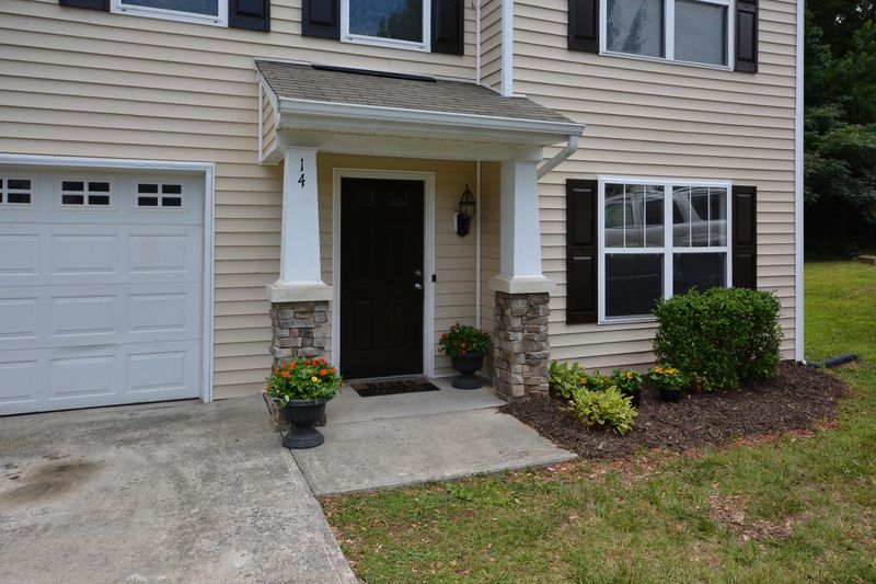 14 Toms Rock Pl, Durham, NC 27704