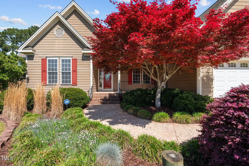 140 Adams Pointe Ct, Angier, NC 27501