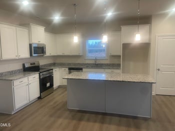 140 American Marigold Dr, Benson, NC 27504