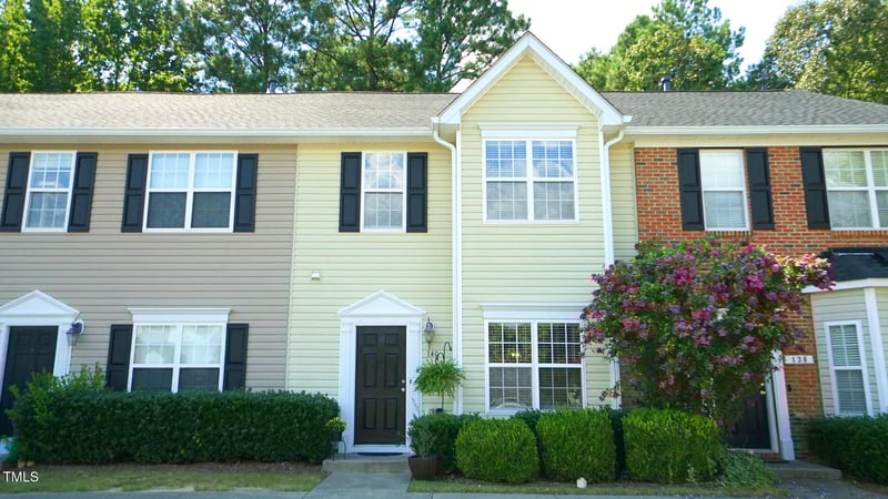 140 Anterbury Dr, Apex, NC 27502