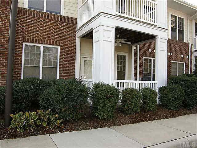 140 W Barbee Chapel Rd #104, Chapel Hill, NC 27517