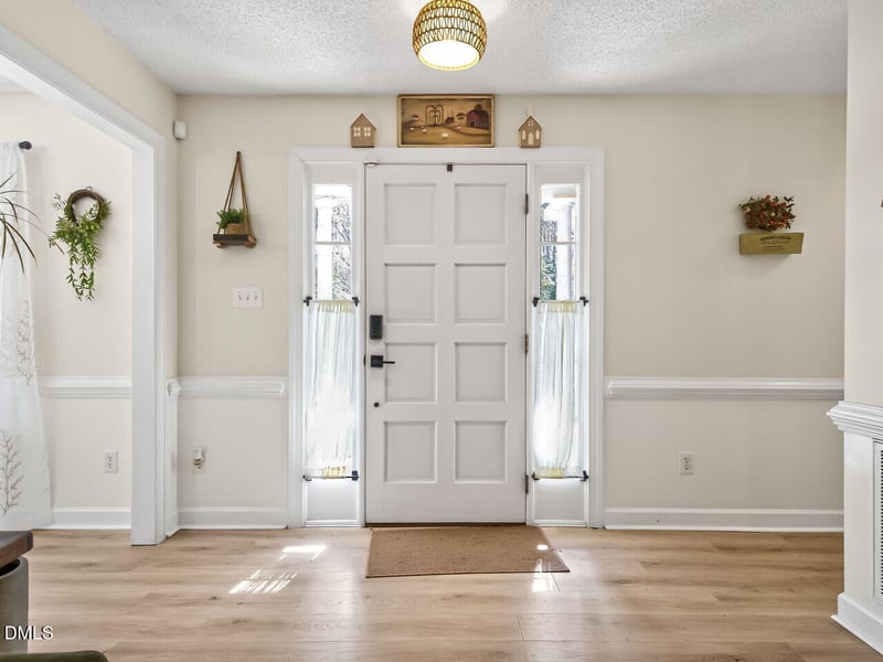 140 Baron Cir, Youngsville, NC 27596