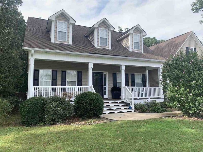 140 Bertram Dr, Clayton, NC 27520