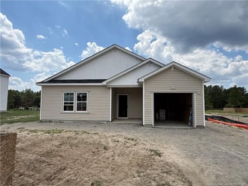 140 Blossom Trl, Lillington, NC 27546