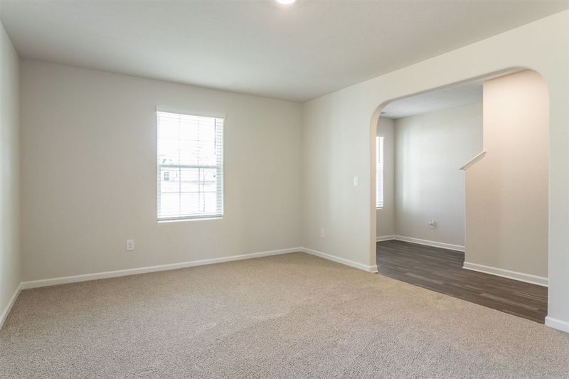 140 Brisk Dr, Zebulon, NC 27597