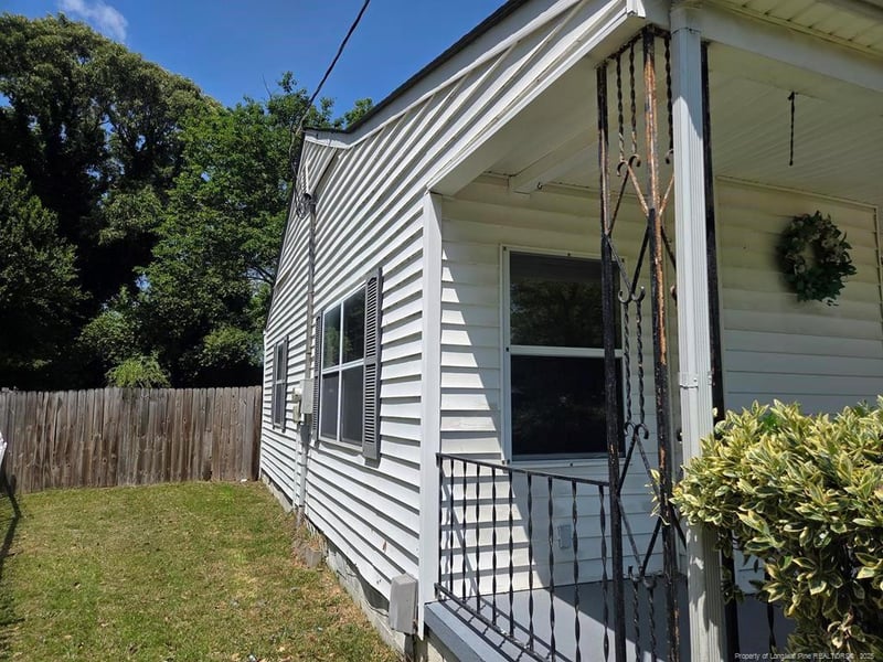 140 Circle Ct, Fayetteville, NC 28301