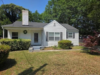 140 Circle Ct, Fayetteville, NC 28301