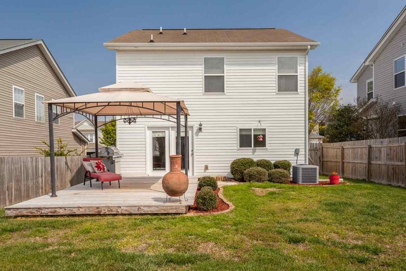 140 Depot Ridge Rd, Garner, NC 27529