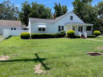 140 Dunn St, Angier, NC 27501