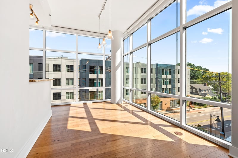 140 Franklin St #307, Chapel Hill, NC 27516