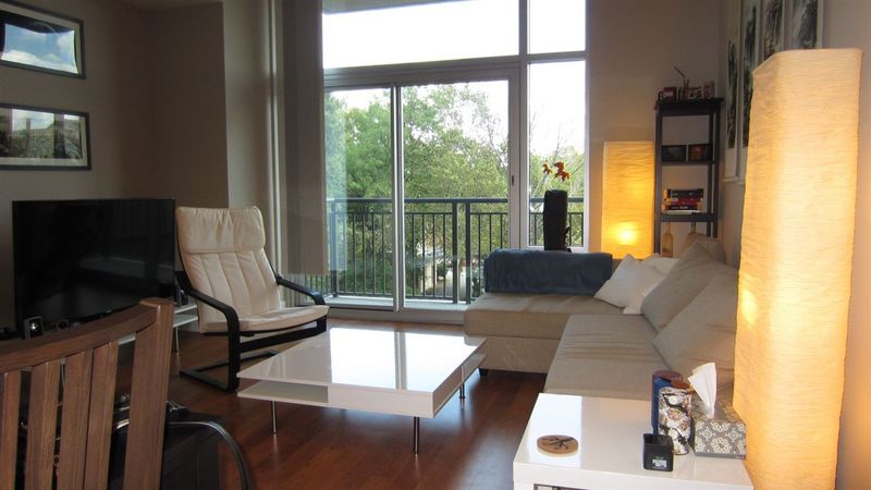 140 W Franklin St #317, Chapel Hill, NC 27516