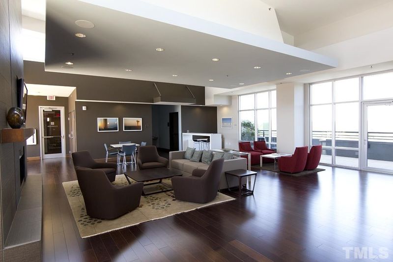140 W Franklin St #428, Chapel Hill, NC 27516