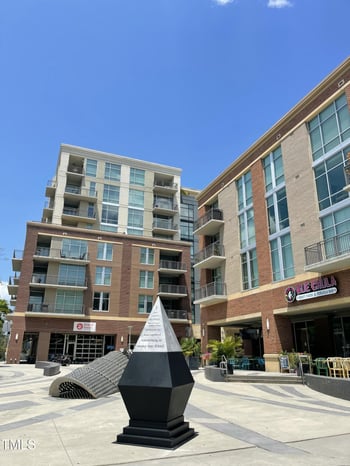 140 Franklin St #429, Chapel Hill, NC 27516