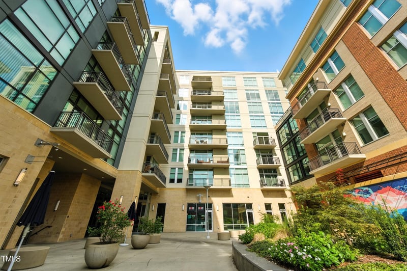 140 Franklin St #429, Chapel Hill, NC 27516