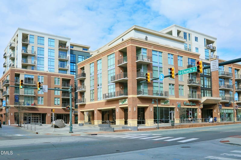 140 Franklin St #703, Chapel Hill, NC 27516