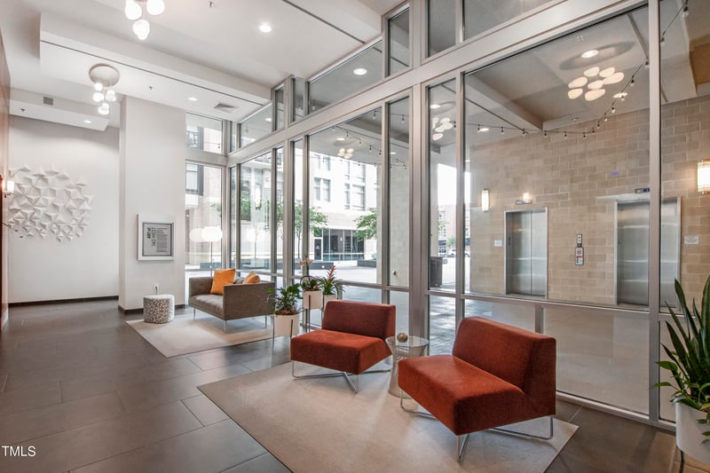 140 Franklin St #705, Chapel Hill, NC 27516