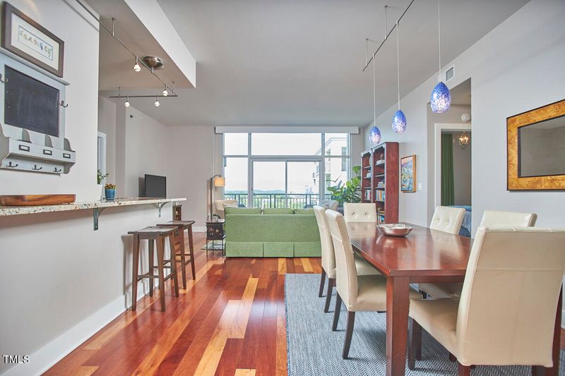 140 W Franklin St #714, Chapel Hill, NC 27516