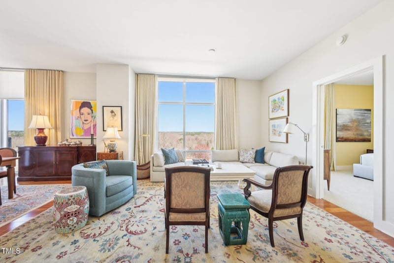 140 Franklin St #807, Chapel Hill, NC 27516