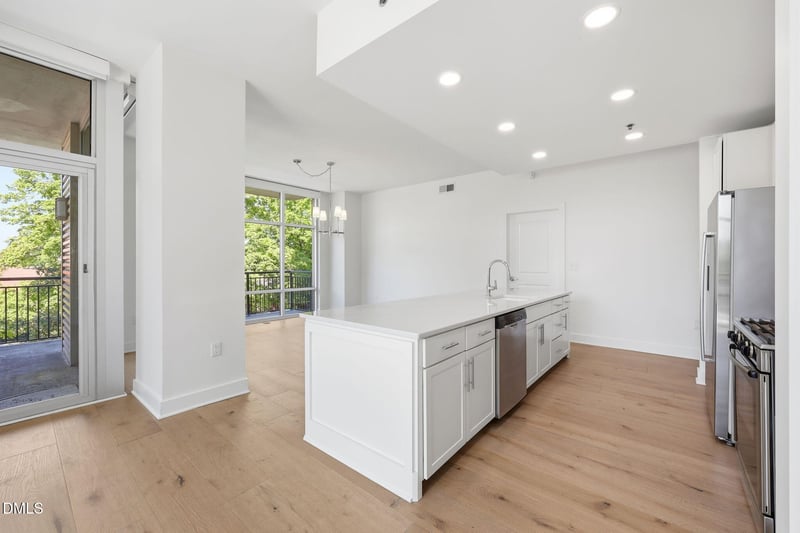 140 Franklin St, Chapel Hill, NC 27516