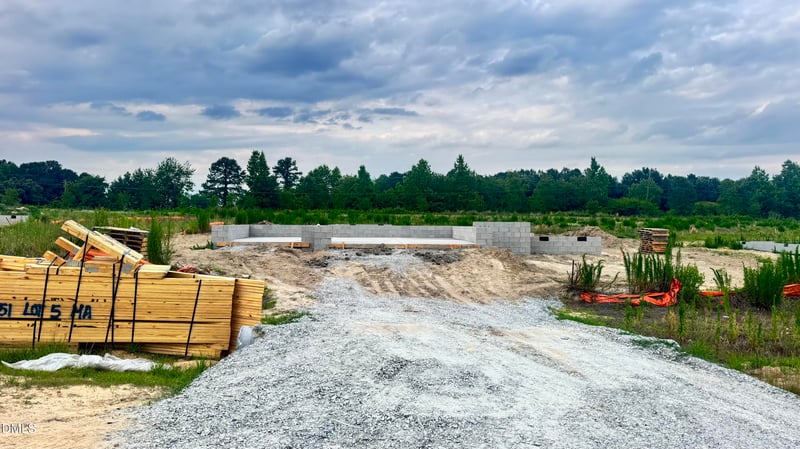 140 Galway Rd, Lillington, NC 27546