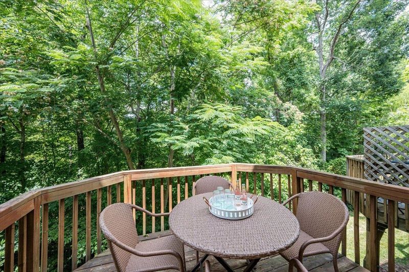 140 Grey Elm Trl, Durham, NC 27713