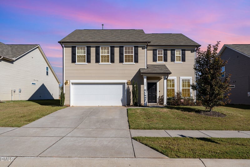 140 Hickory Run Ln, Youngsville, NC 27596