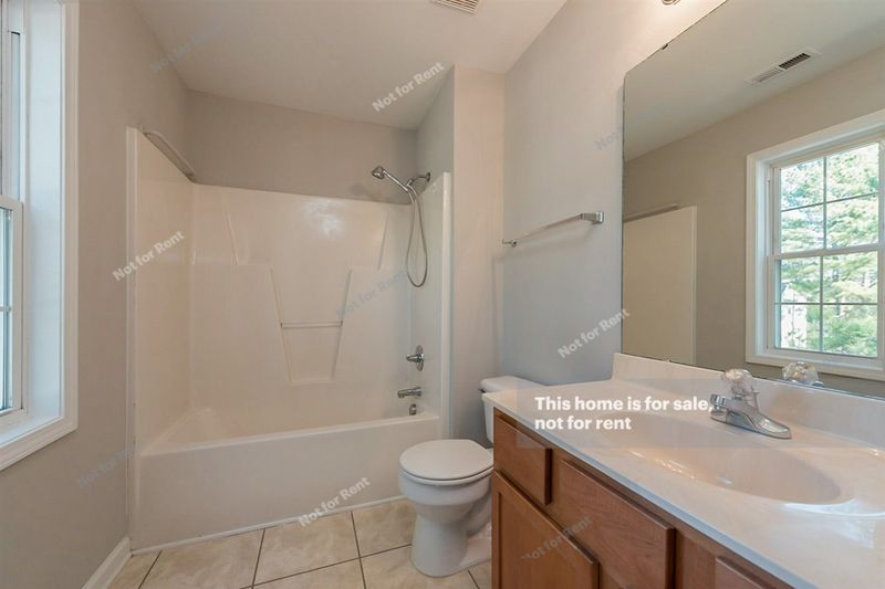 140 Holding Young Rd, Youngsville, NC 27596
