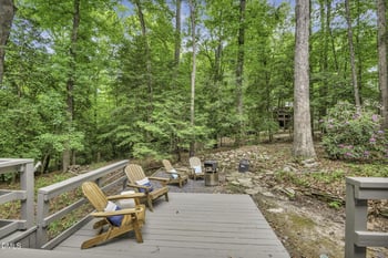 140 Holly Ln, Sanford, NC 27332
