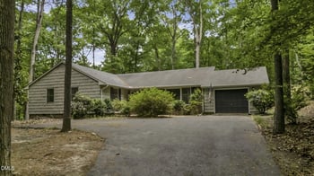 140 Holly Ln, Sanford, NC 27332