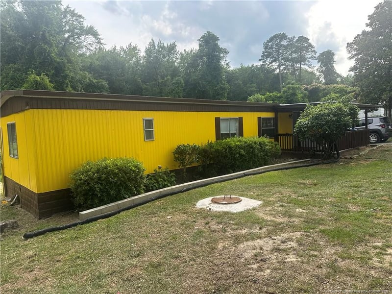 140 Huntsville Cir, Fayetteville, NC 28306