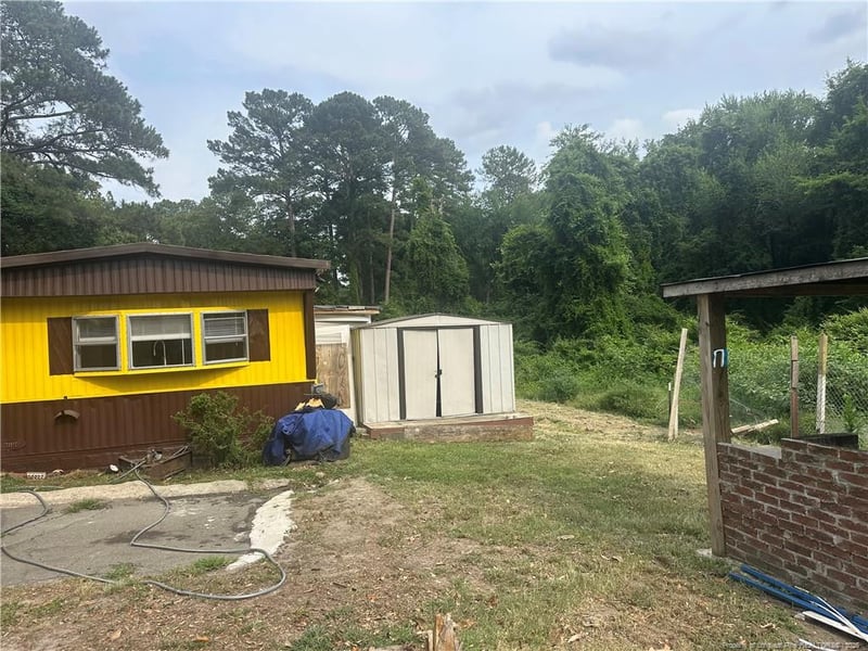 140 Huntsville Cir, Fayetteville, NC 28306