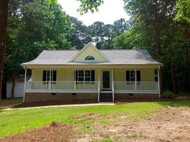 140 Ironwood Ln, Clayton, NC 27520