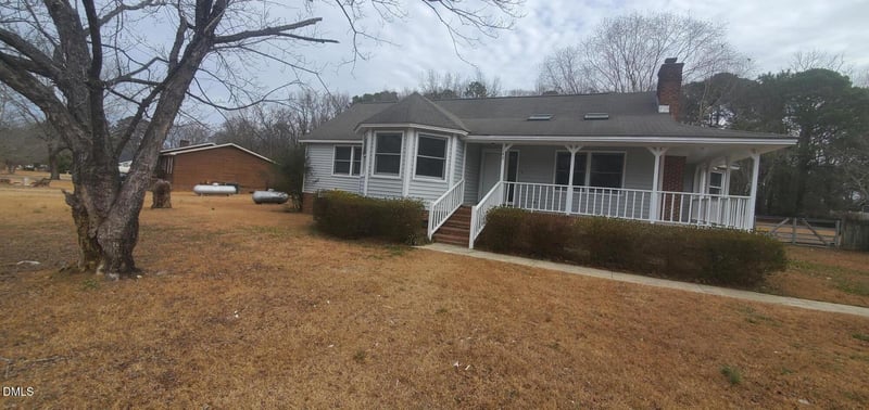 140 Kinnis Creek Dr, Angier, NC 27501