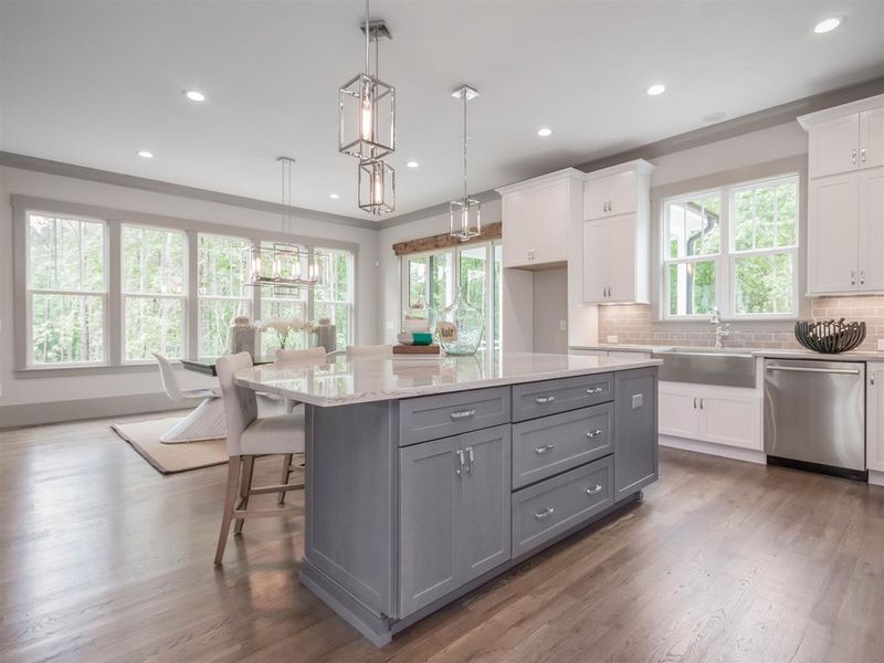 140 Lakes Edge Ln, Pittsboro, NC 27312