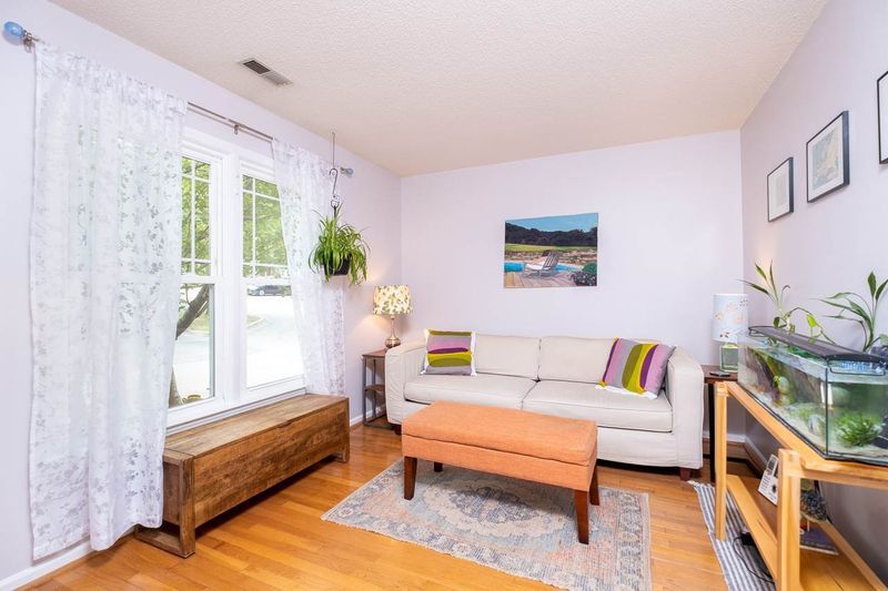 140 Long Shadow Pl, Durham, NC 27713