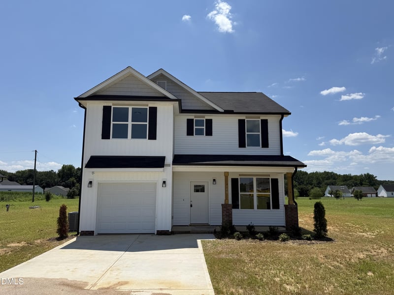 140 Longfield Ct, Dunn, NC 28334