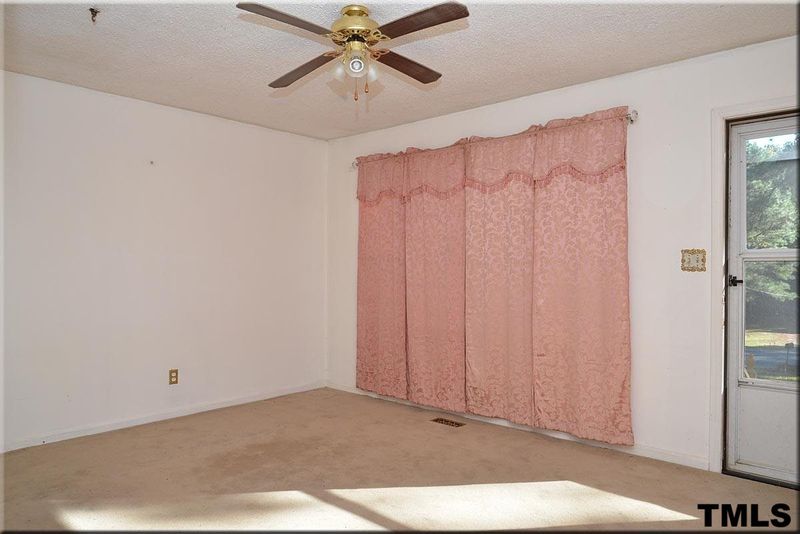 140 Mangums Dr, Wendell, NC 27591