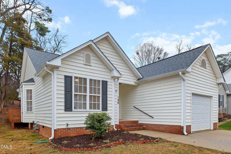 140 Melksham Rd, Wake Forest, NC 27587