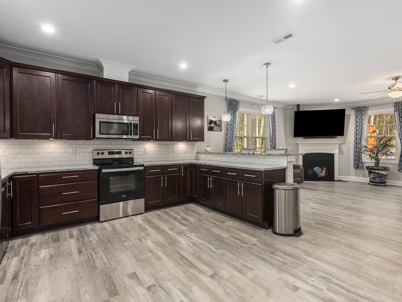 140 Mohawk Dr, Louisburg, NC 27549