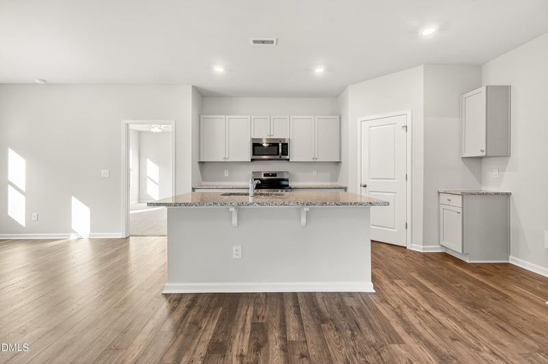 140 Muscovy Dr, Four Oaks, NC 27524