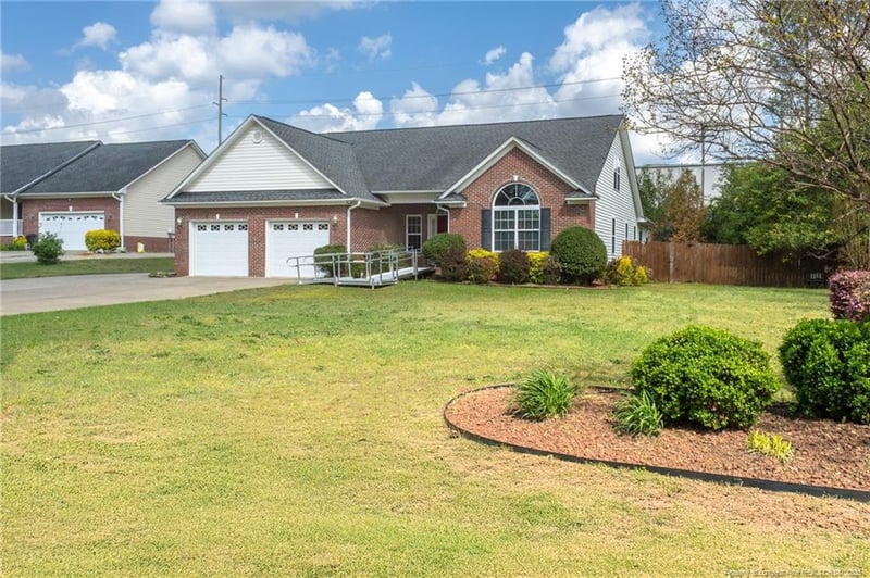 140 Old Gate Rd, Fayetteville, NC 28314