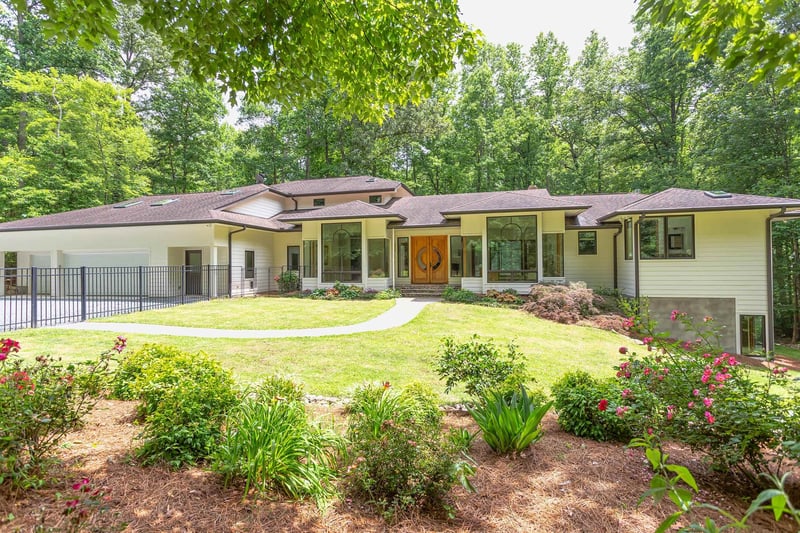 140 Old Legacy Ln, Chapel Hill, NC 27516