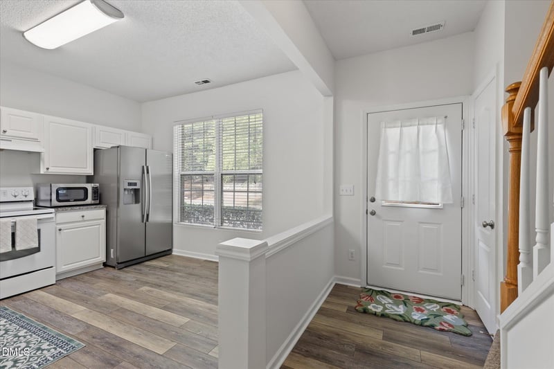 140 Orchard Park Dr, Cary, NC 27513