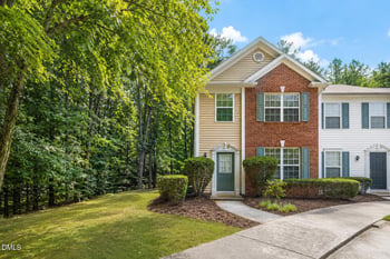 140 Orchard Park Dr, Cary, NC 27513