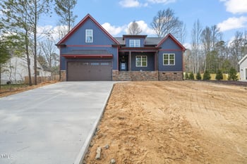 140 Pilot Ridge Rd, Zebulon, NC 27597