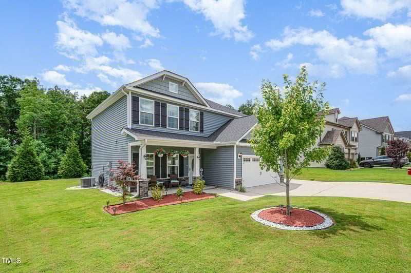 140 Ravano Dr, Clayton, NC 27527